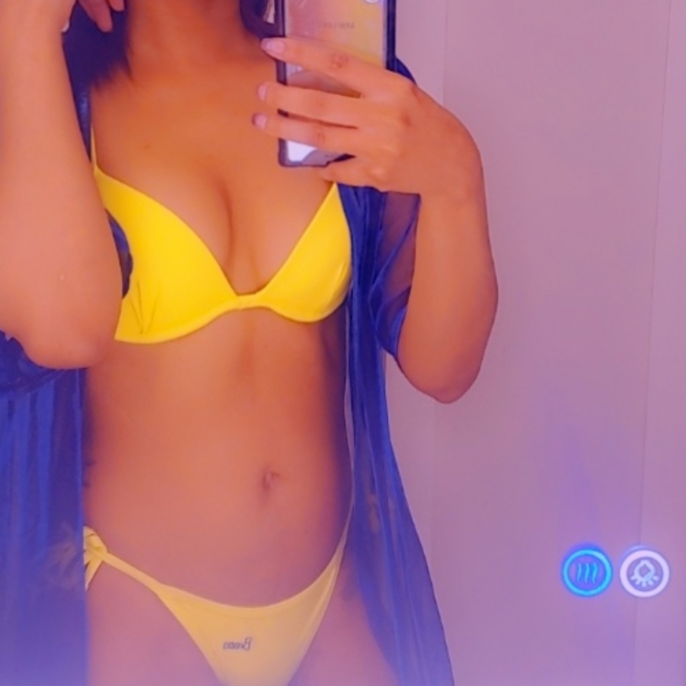 Yellow bikini